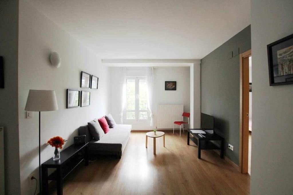 Apartamento Labegain 3 Sestao Exterior photo